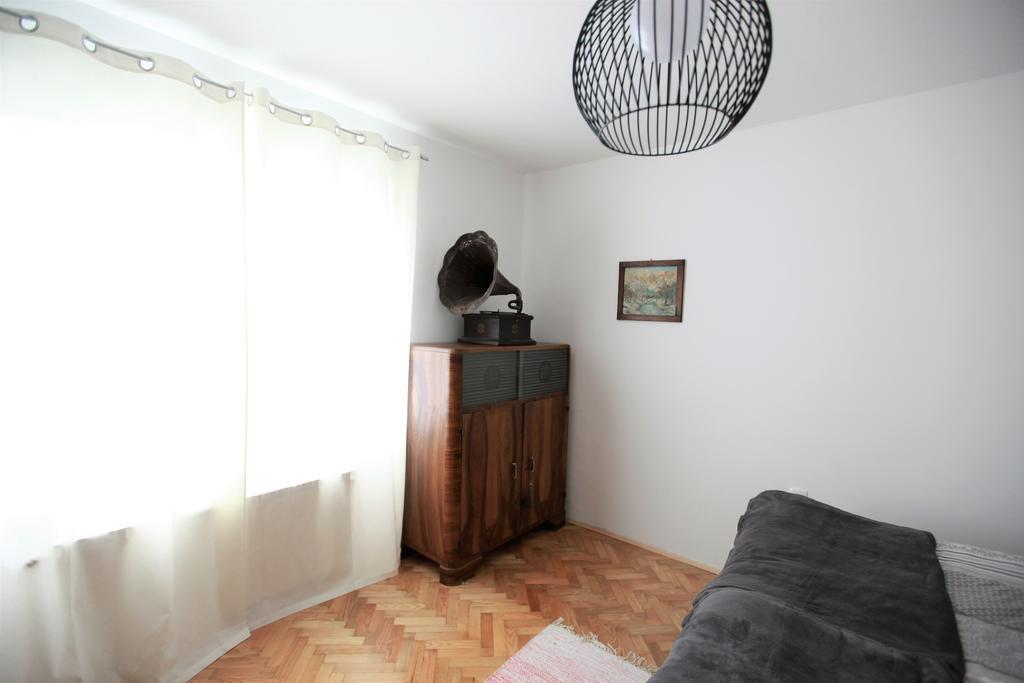 Apartment Gondola Maribor Buitenkant foto