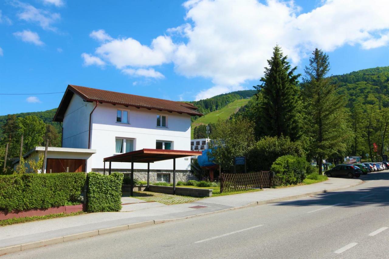 Apartment Gondola Maribor Buitenkant foto